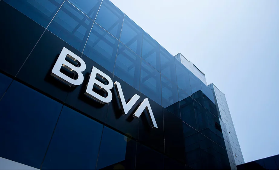 BBVA Lanza Nueva Línea de Crédito para Diferir Compras con Tarjeta de Débito