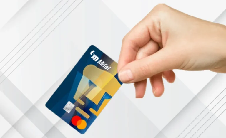 Banco Mifel amplía aumento de comisiones clientes con tarjeta Pumas pagarán más por reposición de plástico