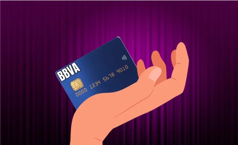 BBVA modifica el contrato de sus tarjetas de crédito: introduce bloqueos preventivos y aclara pagos con otros bancos